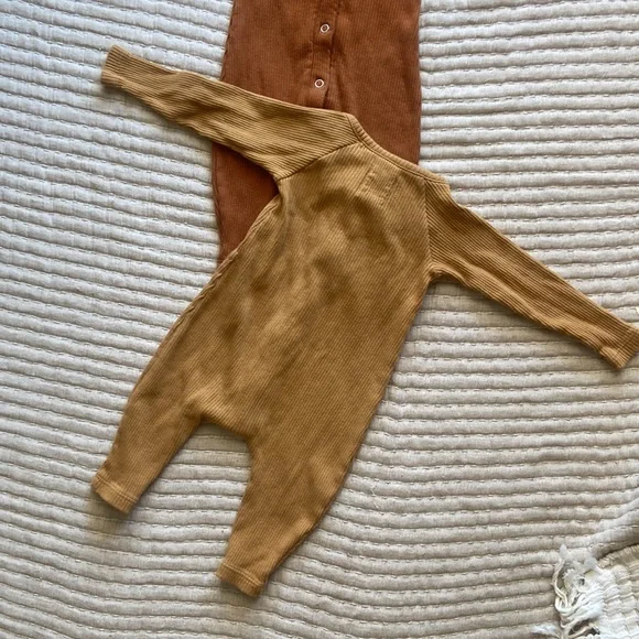 Little Urban Apparel Ribbed Sleepers - Picture 4 of 10